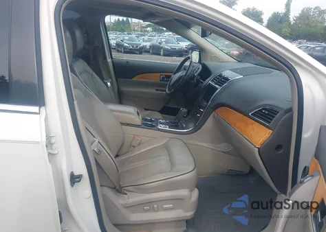 2013 Lincoln Mkx z USA, uszkodzony, nr VIN 2LMDJ6JK0DBL35507